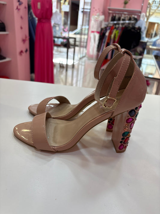 Scarpa tacco prezioso